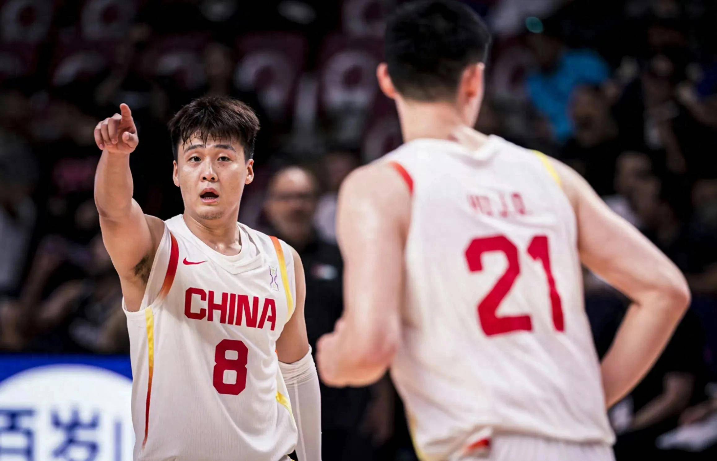 包含关键时刻深圳男篮伤情更新——NBA总决赛节点到来，压力陡增，年轻球员得到机会的词条