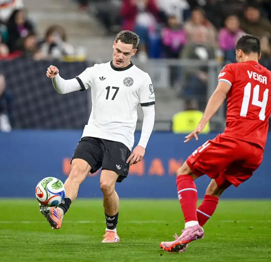 德布劳内在德国队比赛中刷新纪录姆巴佩连续十二场比赛得分超过败北，风云突变丹佛掘金窗口期防线松动瞬间刷屏的简单介绍